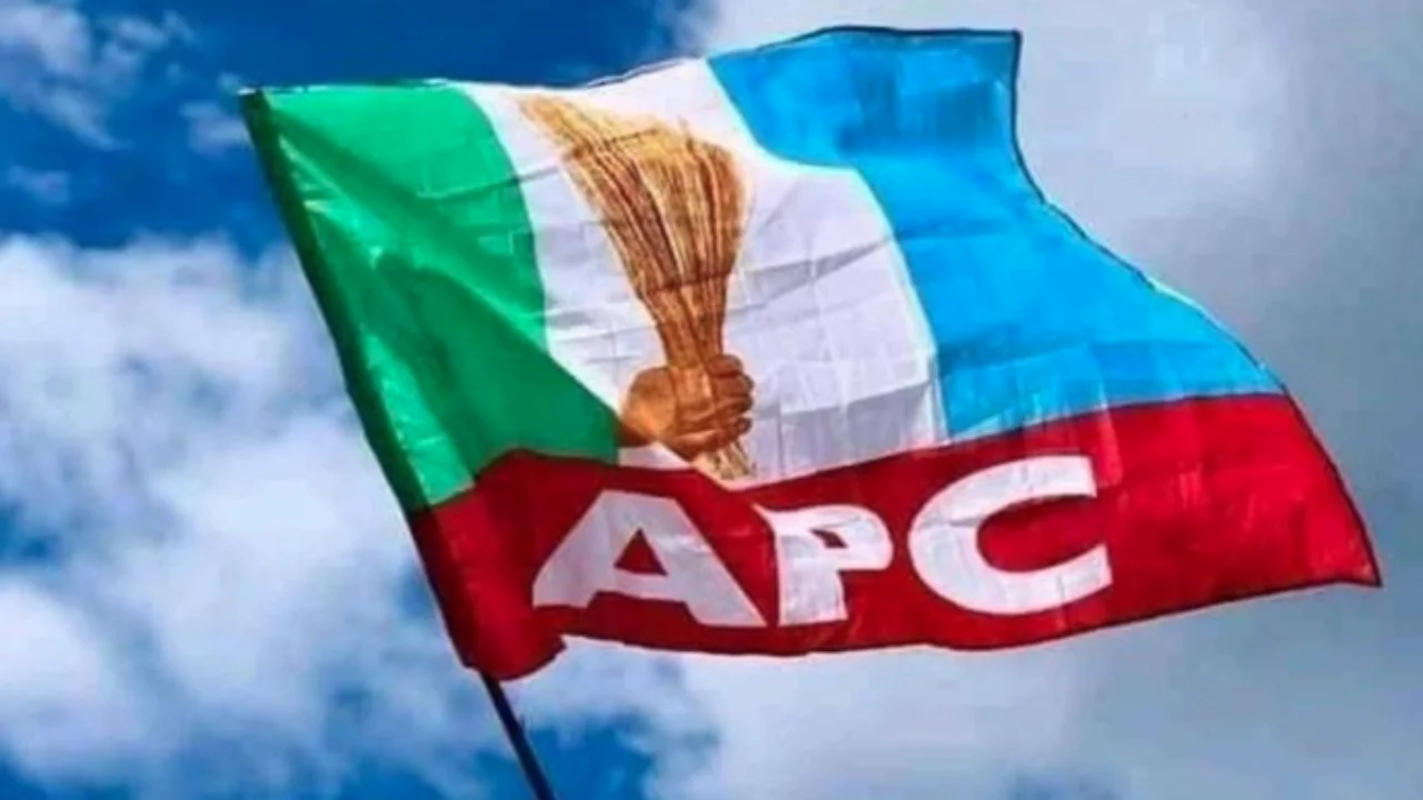 The Kogi State chapter of the All Progressive Congress, APC, has reiterated its resolve to punish all members who worked against the success of the party in the November 11, 2023, governorship election. The party also assured that all loyal members who staked their lives for the party had nothing to worry about as they would be handsomely rewarded. The chairman of the party, Alhaji Abdullahi Bello, disclosed this on Wednesday during the submission of the report of the Election Review Committee inaugurated three weeks ago. The chairman commended the committee for its painstaking work on the terms of reference of the assignment and assured its members that the report would be implemented. He promised to reward critical stakeholders, leaders and party members who work assiduously for the success of the party, assuring that their efforts would not go in vain. While presenting the report to the party chairman, the co-chairman of the committee, Bashir Abubakar Gegu, noted that the committee met all the stakeholders and members and was able to get relevant information. He called on the party to consider the issues of logistics, security, mobilisation and early release of funds to ensure a seamless election in the future. The committee advocated for the discipline of members who erred and also called for rewards for those who worked hard for the success of the party. DAILY POST recalls that some members of APC were accused of working for the opposition party in the last election, which necessitated the setting up of the review committee. The committee had the Speaker of the Kogi State House of Assembly, Umar Aliyu Yusuf, as chairman, while Dr Usman Ogbo Salisu served as the secretary of the committee.