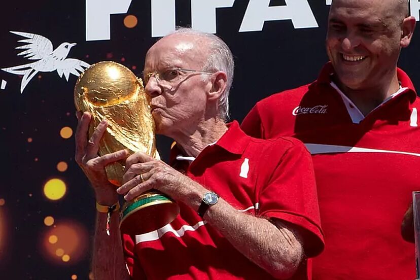 Former World Cup Winner, Mario Zagallo Dies At 92