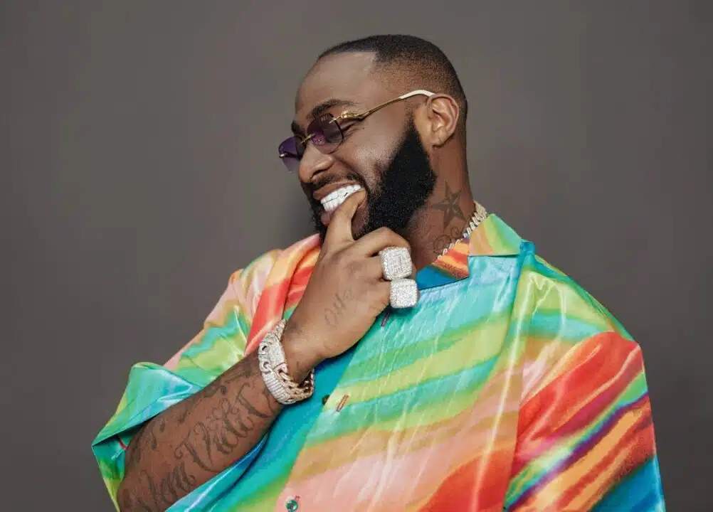 See What Davido Did To Get Back At Social Media Trolls